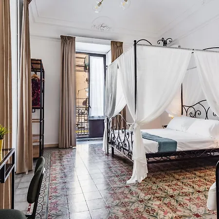 Historical Escape By Wonderful Italy * Catane